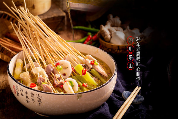 缽問(wèn)缽缽雞加盟電話