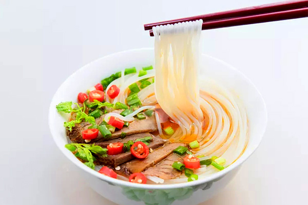 彭記牛肉粉加盟