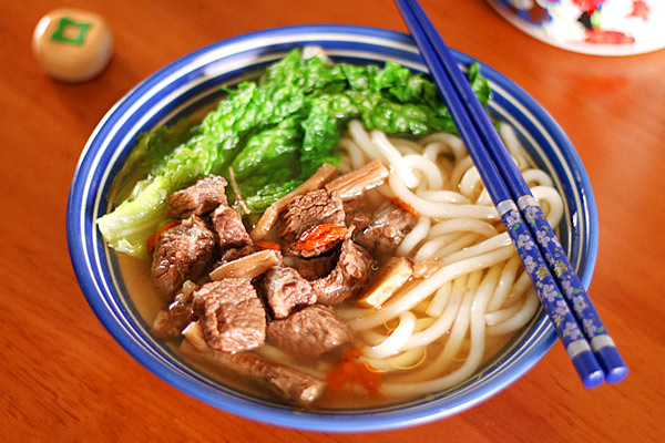 彭記牛肉粉加盟
