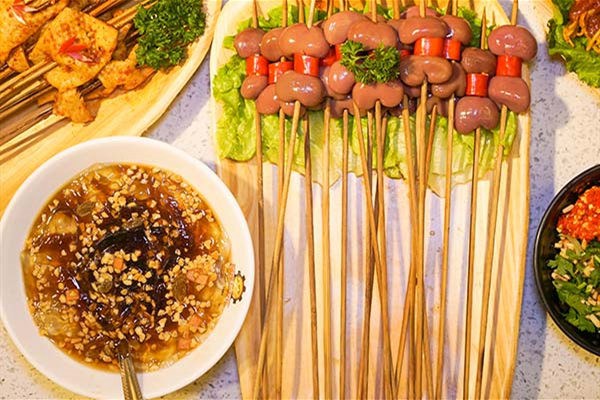 串與簽尋串串香加盟費多少