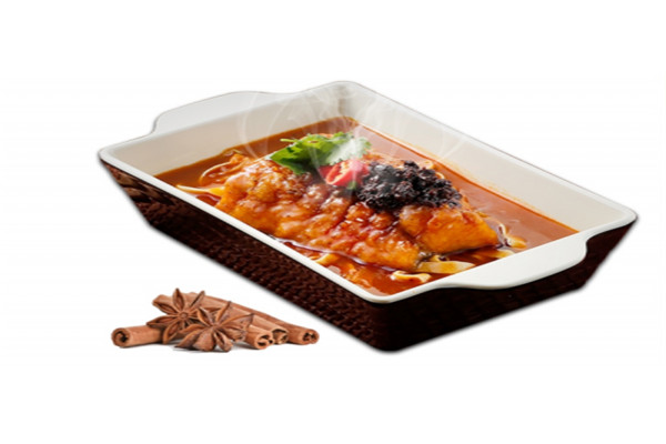 禾聰烤魚飯加盟