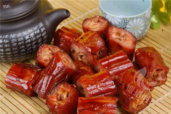 魔味鴨利潤