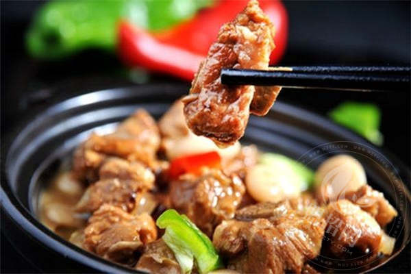 福宇記黃燜雞米飯加盟怎么樣
