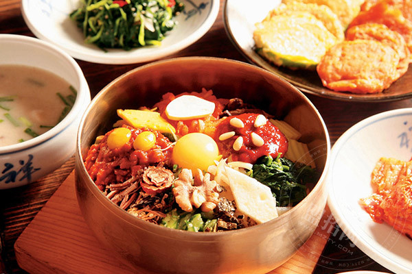 米村拌飯生意怎么樣