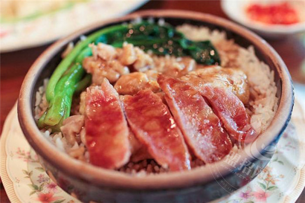 功夫煲仔飯加盟