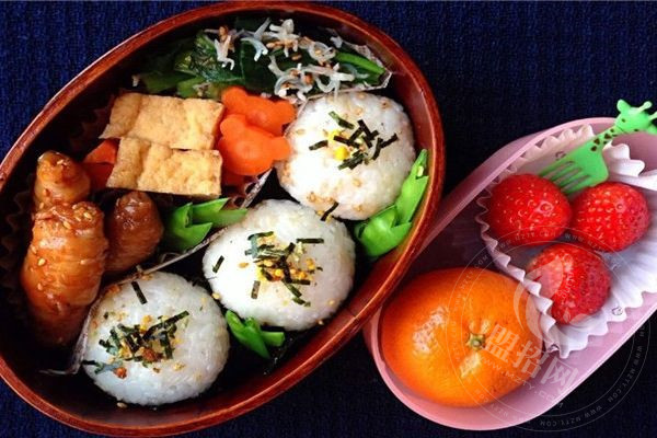 冭牛便當加盟費用