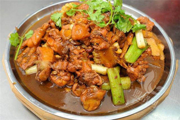 雞味煌炒雞一年純利潤多少