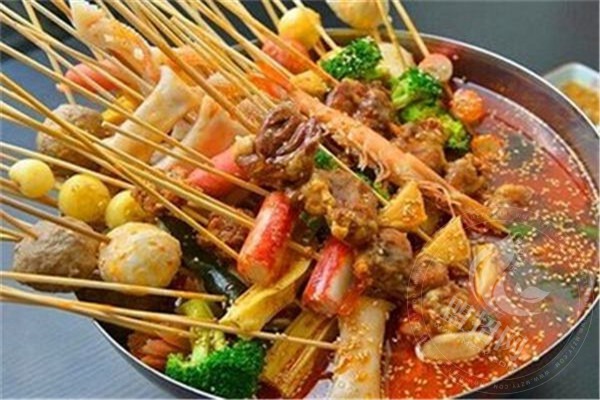 屋頭串串加盟費多少