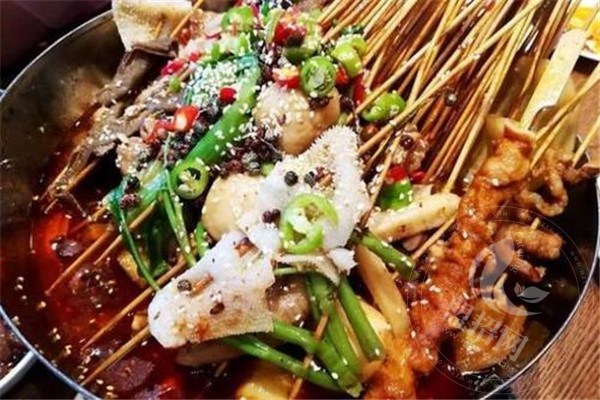加盟六婆串串香火鍋好嗎