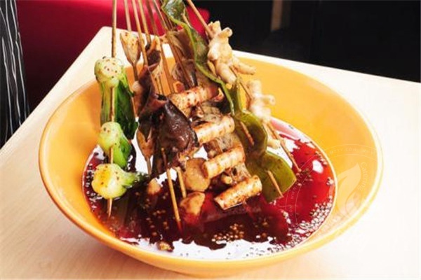 六婆串串香騙局揭秘