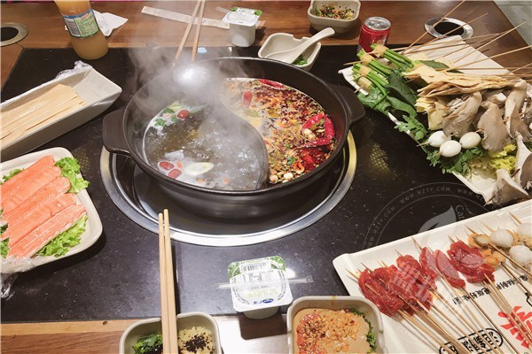 佰人王串串香總部在哪