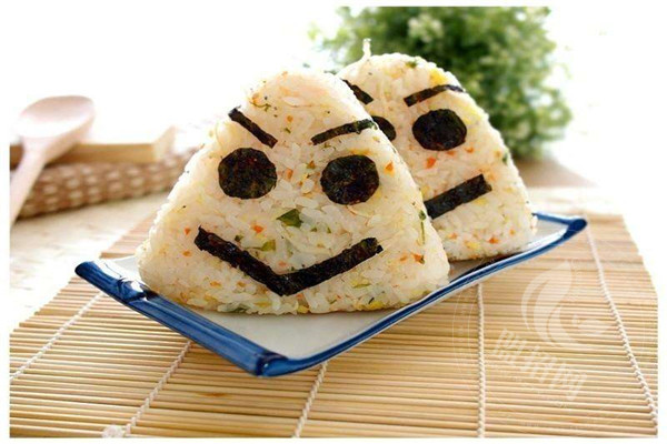 加盟手心的你海苔飯團虧錢