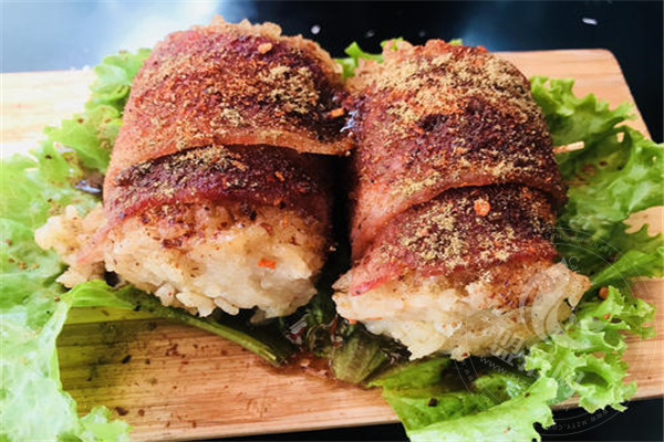 一捧飯團(tuán)怎么樣加盟費(fèi)多少錢