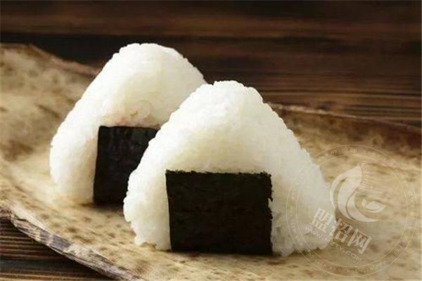 一捧飯團加盟費多少