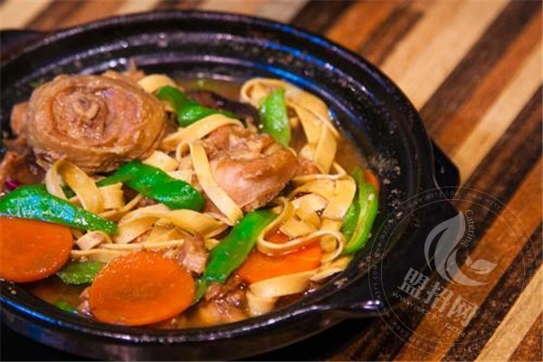 膳當家黃燜雞米飯加盟費是多少