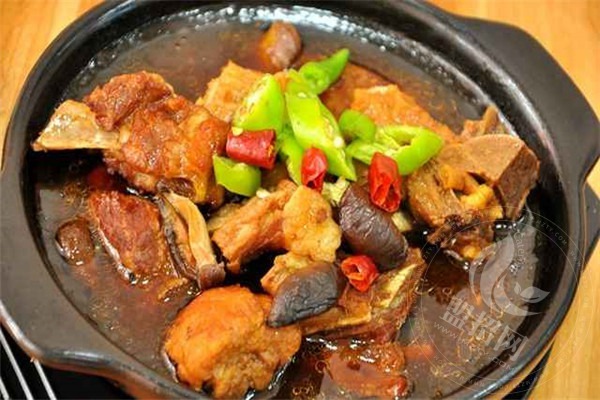 楊記黃燜雞米飯加盟費