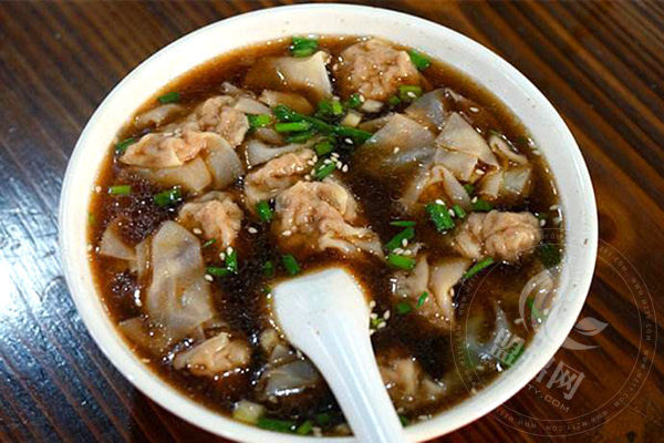 長(zhǎng)人餛飩店加盟費(fèi)多少錢