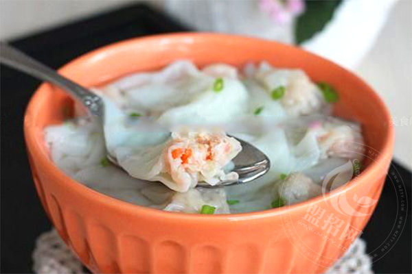 長(zhǎng)人餛飩店一年能賺多少