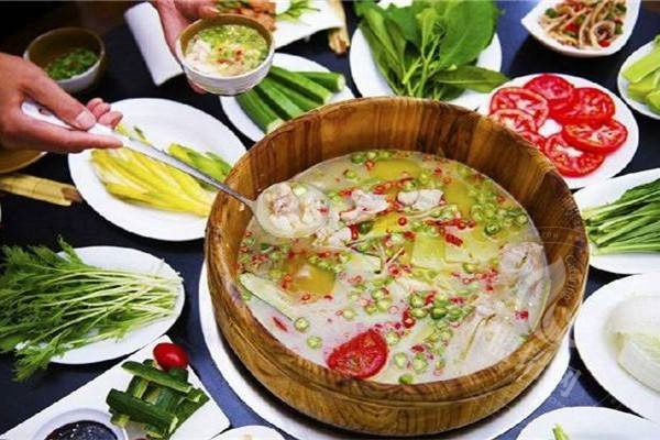 六香火鍋是加盟店嗎