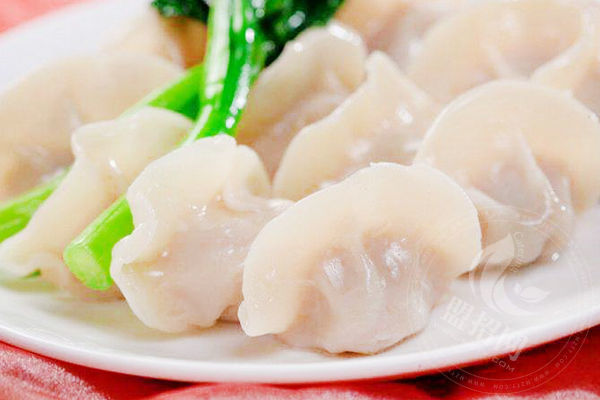 至珍餃子每份利潤