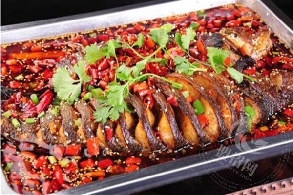 朝花里青花椒魚加盟費