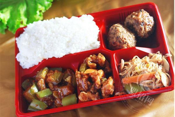加盟吉野家多少錢