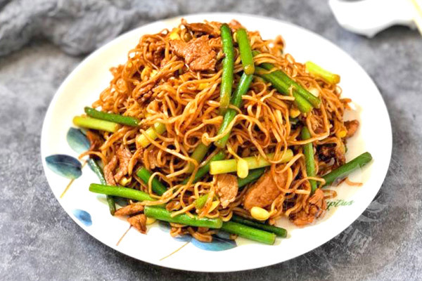 加盟鯊魚杰克小海鮮燜面