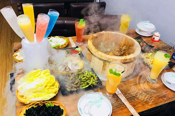 加盟九孔木桶噴泉火鍋