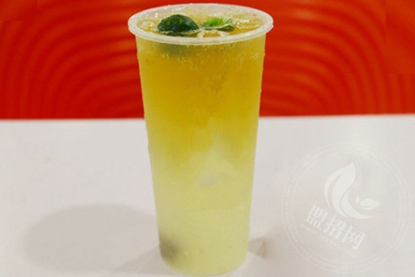 波士利奶茶的加盟費多少錢