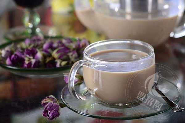 鴨鴨茶奶茶加盟多少錢