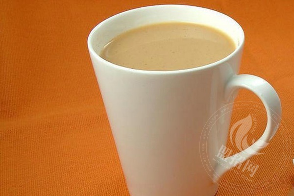 鴨鴨茶奶茶加盟費