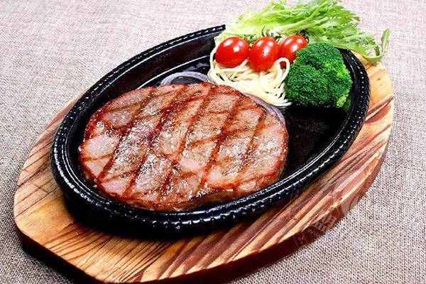 好來屋牛排公司叫什么