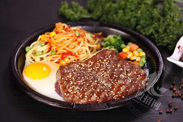 新意小館可以加盟嗎