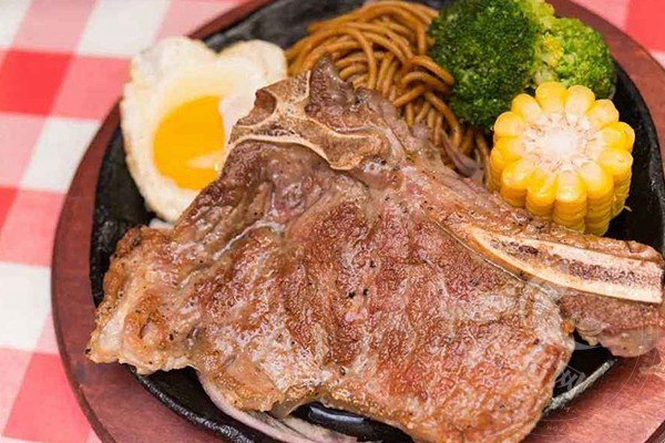 好來屋牛排店加盟