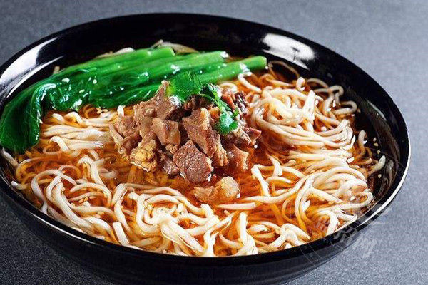 牛呆呆大碗牛肉面加盟總部在哪里
