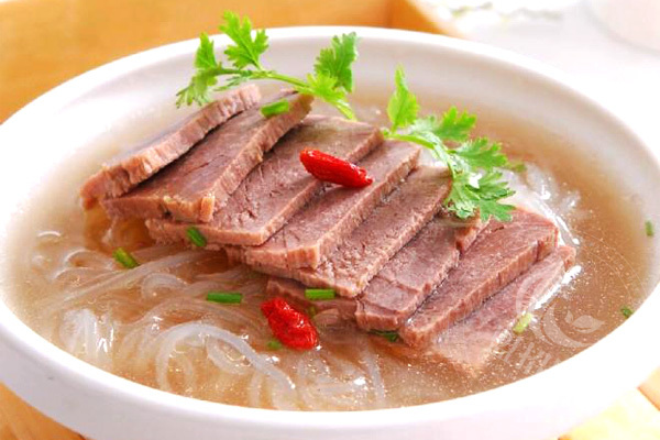 開了家有家牛館虧損的多嗎