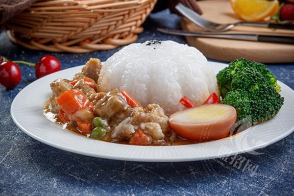 明陽春排骨米飯加盟費