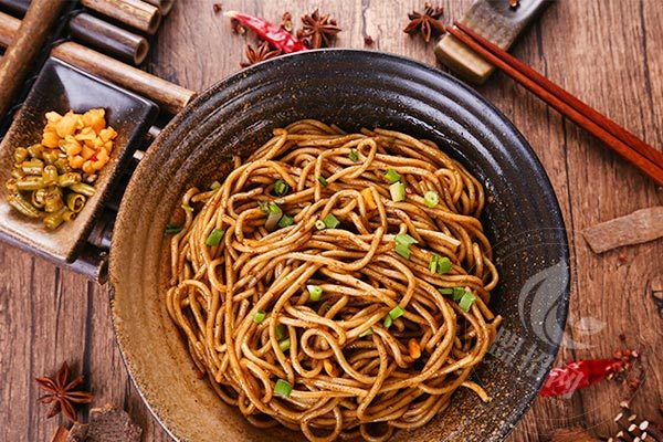 九頭鳥熱干面加盟多少錢