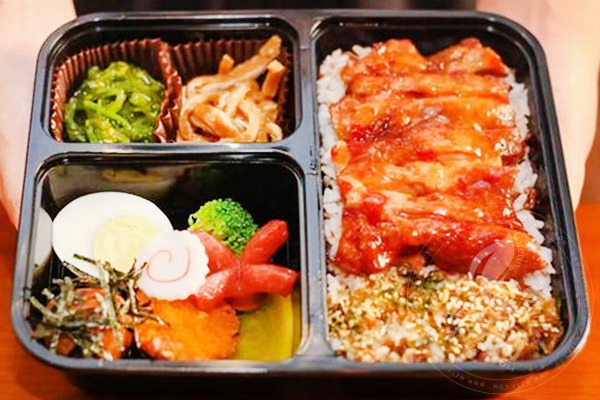 豬小財的飯