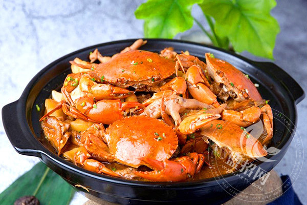 饞嘴皇帝肉蟹煲加盟費用多少錢
