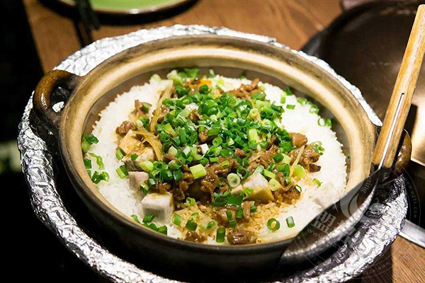 老萬砂鍋加盟總部在哪