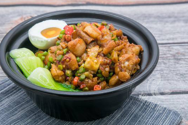 阿宏砂鍋飯屬于哪家公司