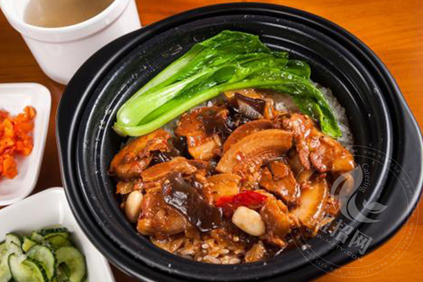 阿宏砂鍋飯加盟店怎么樣
