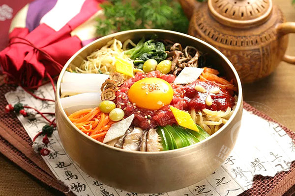 彼彬巴石鍋拌飯加盟