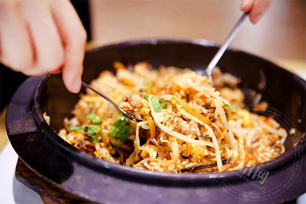 米村拌飯加盟掙錢嗎