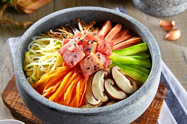 誠(chéng)吉石韓石鍋拌飯加盟