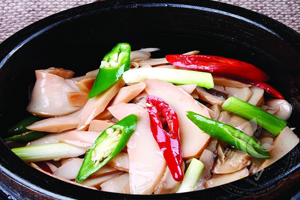 石打食石鍋飯