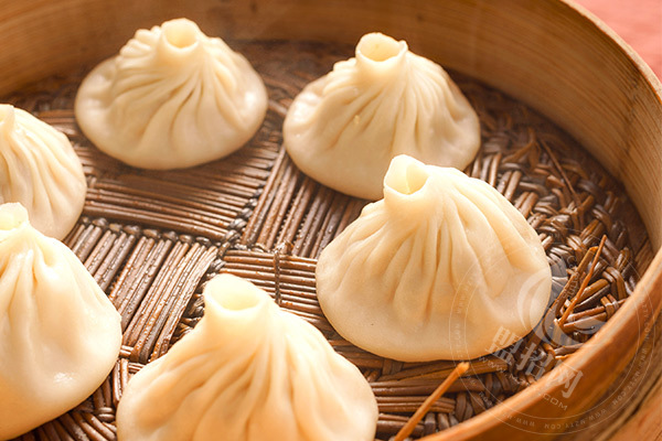 百年龍袍蟹黃湯包店怎么樣
