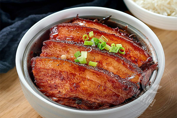 湯小鮮和范小滿小碗菜