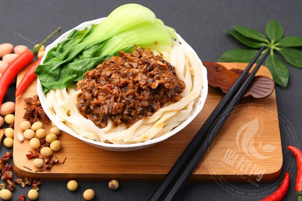 張記鹵面館加盟費多少